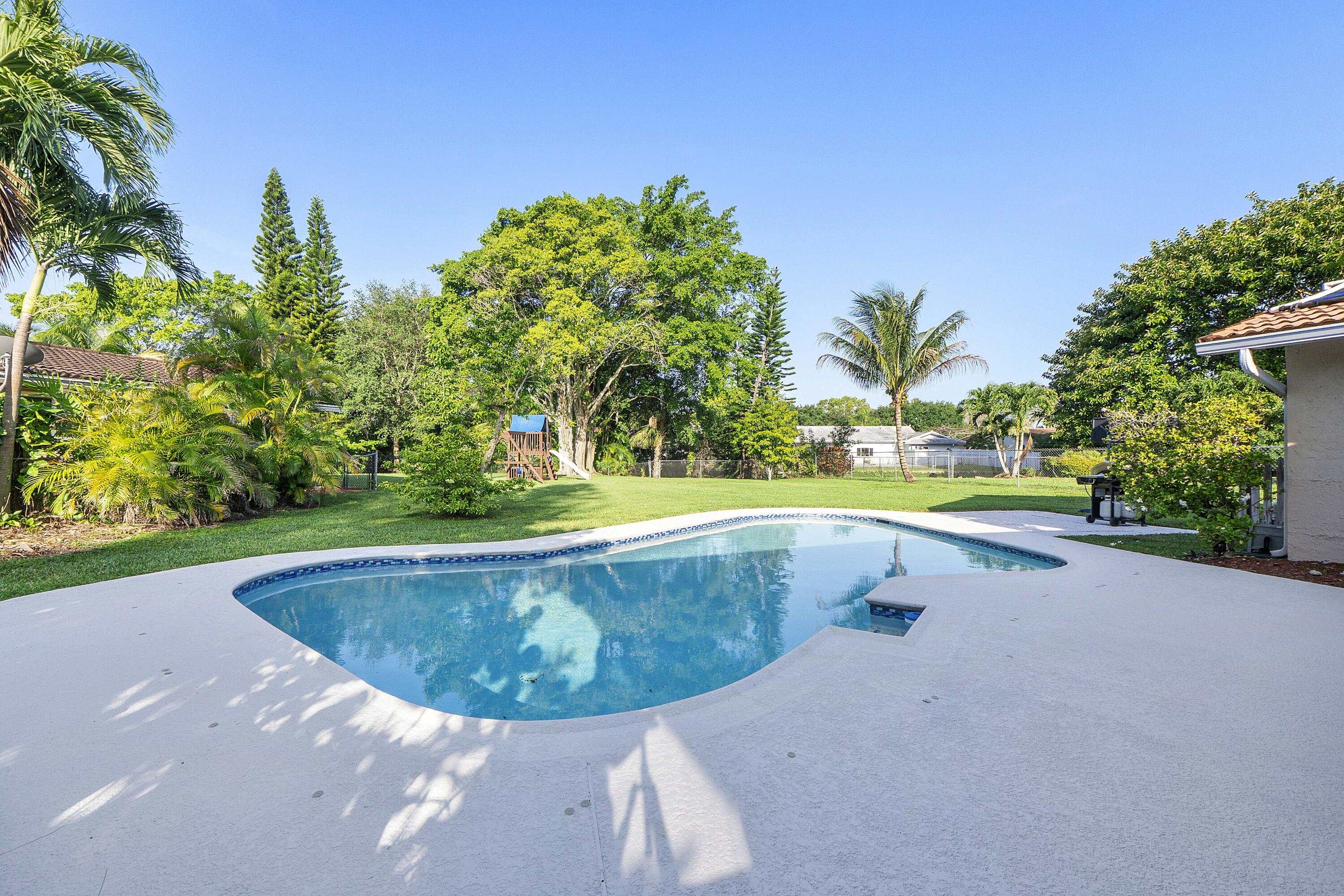 4020 NW 113th Avenue