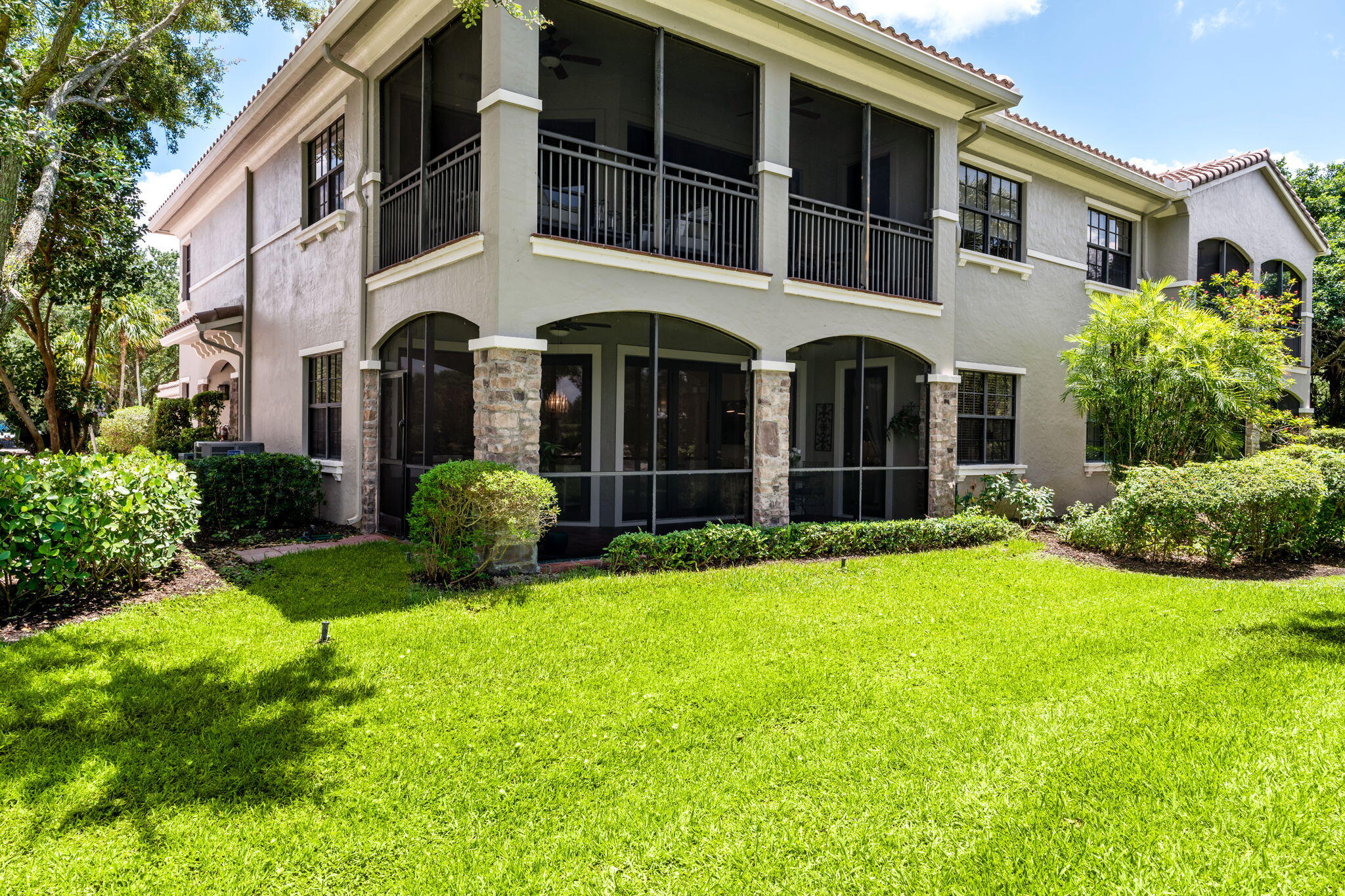7543 Old Thyme Court 1c