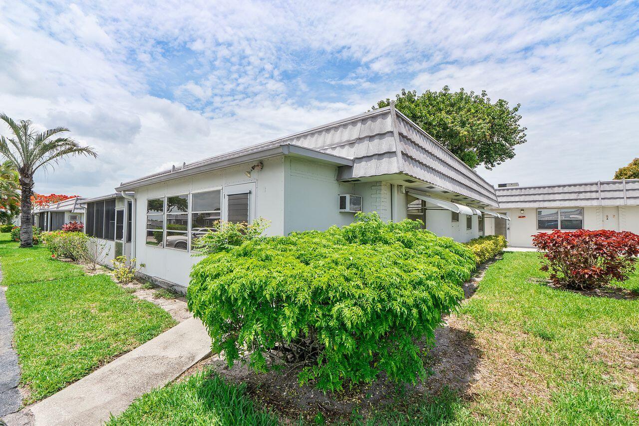 9 Valencia Trail