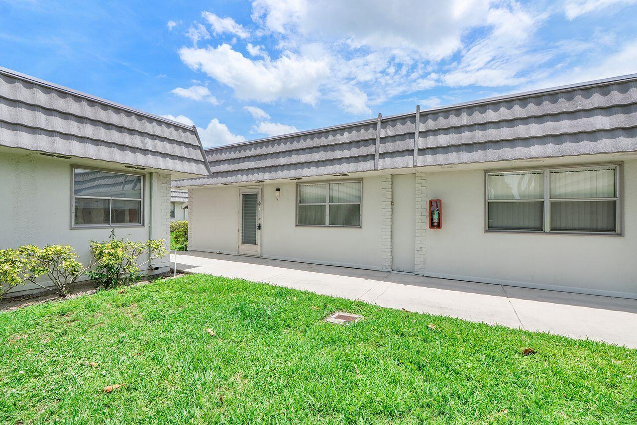 9 Valencia Trail