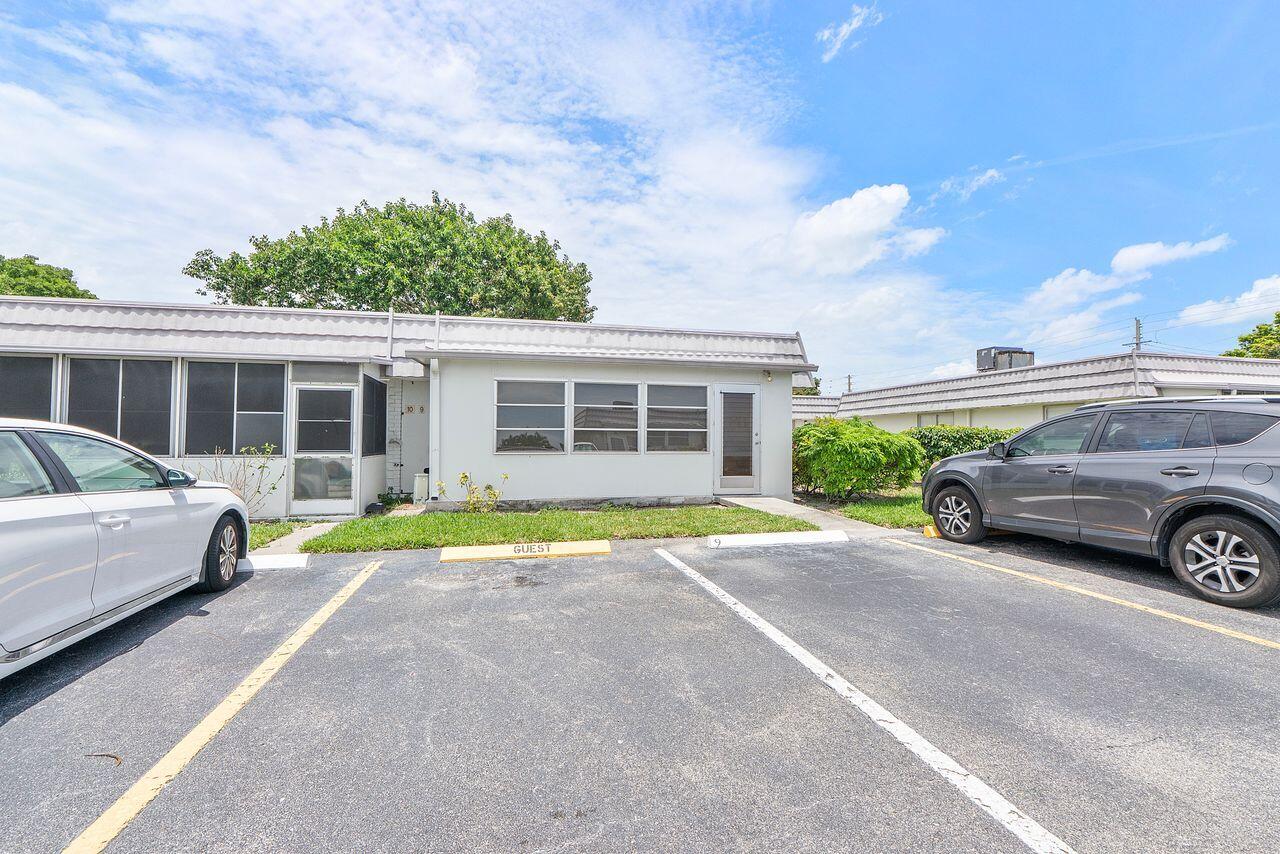 9 Valencia Trail