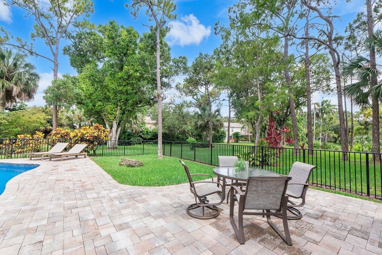 3904 Sanctuary Drive