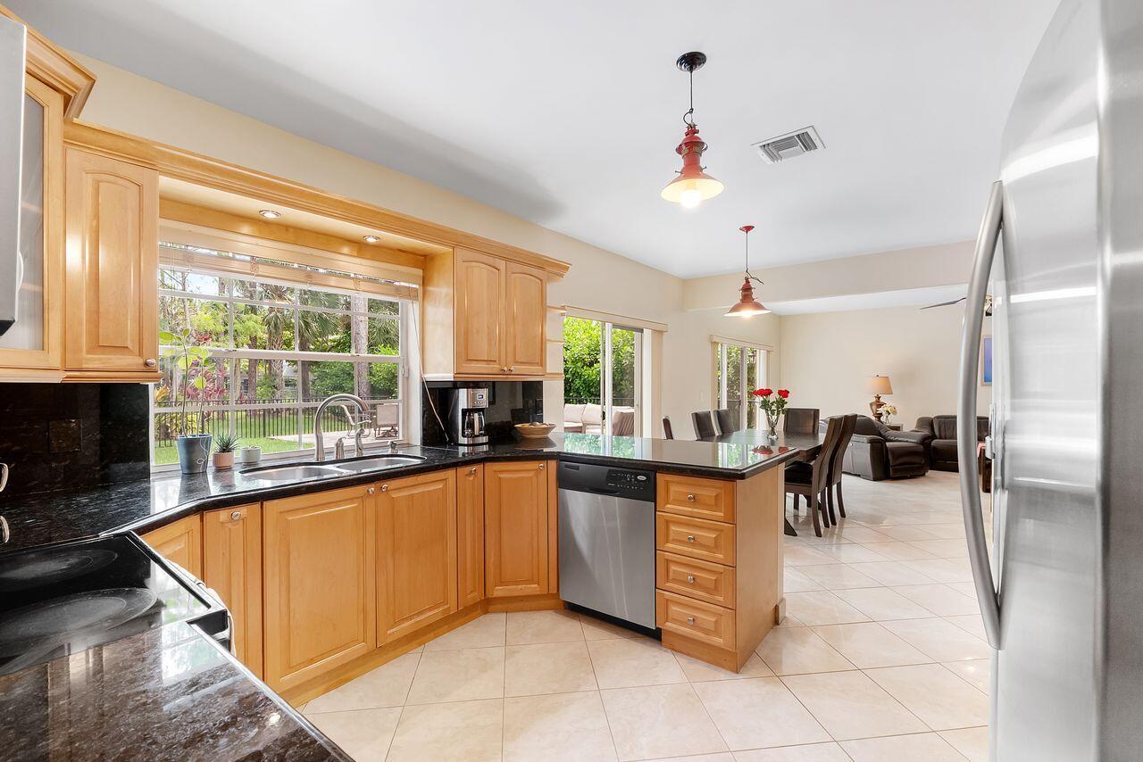 3904 Sanctuary Drive