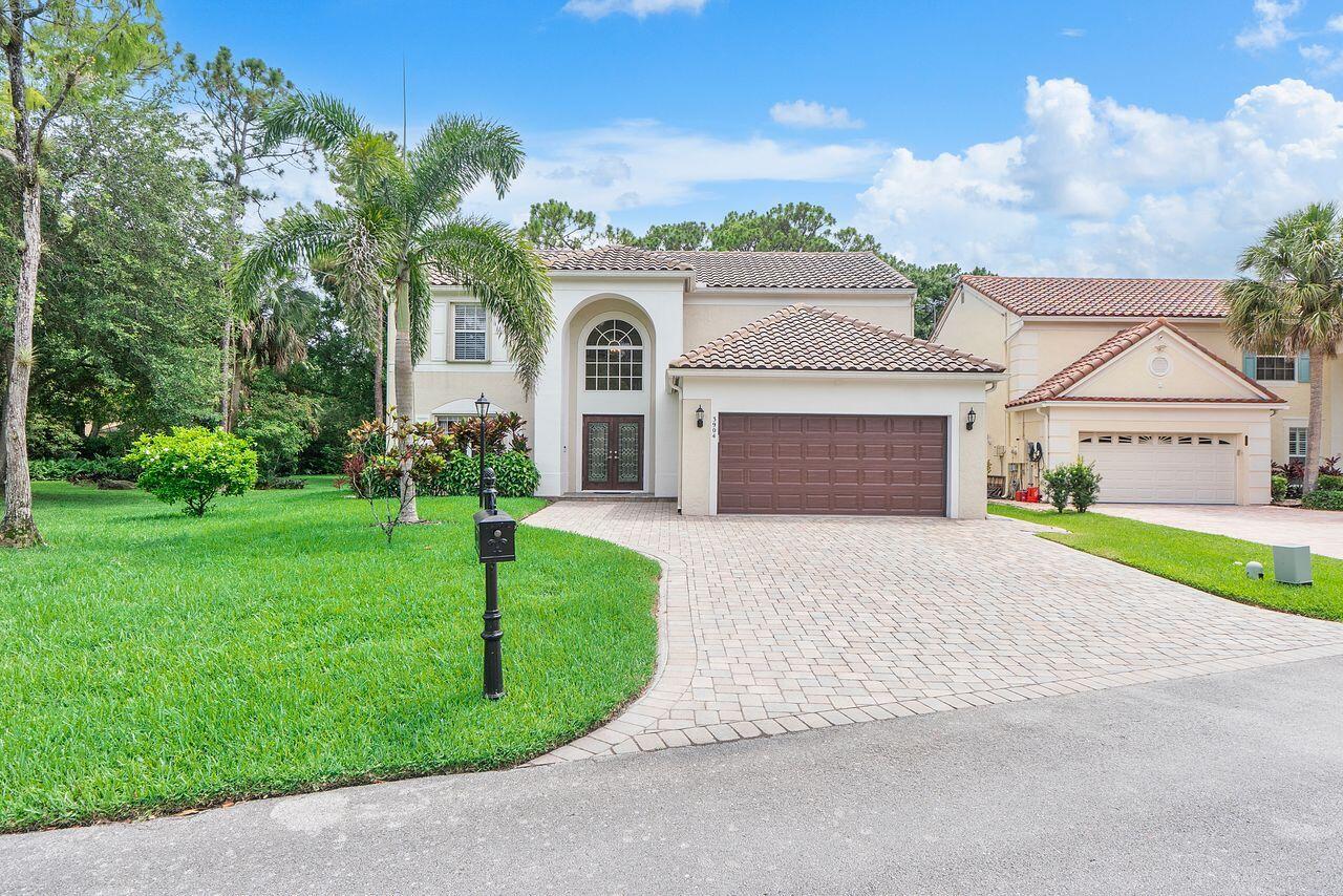 3904 Sanctuary Drive