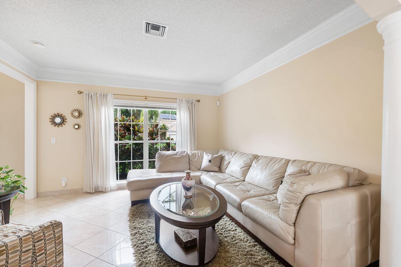 3904 Sanctuary Drive