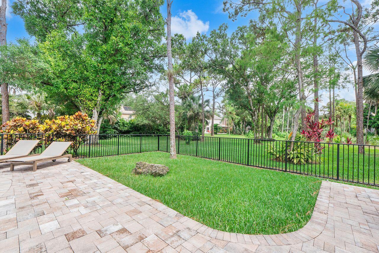 3904 Sanctuary Drive