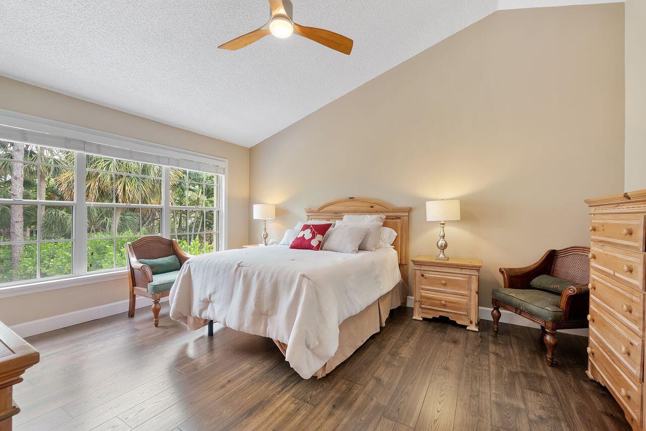 3904 Sanctuary Drive