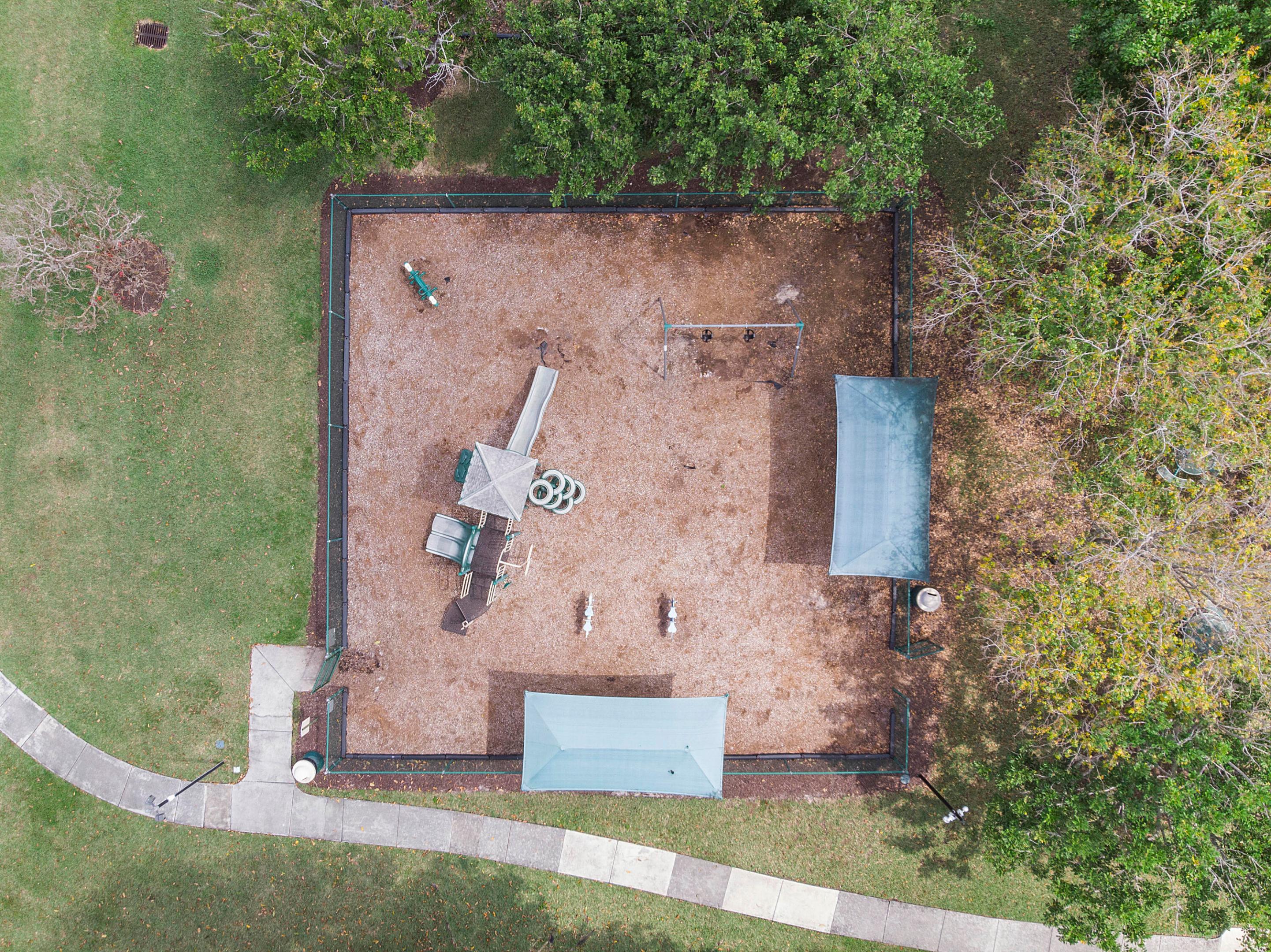 11622 NW 13TH Manor