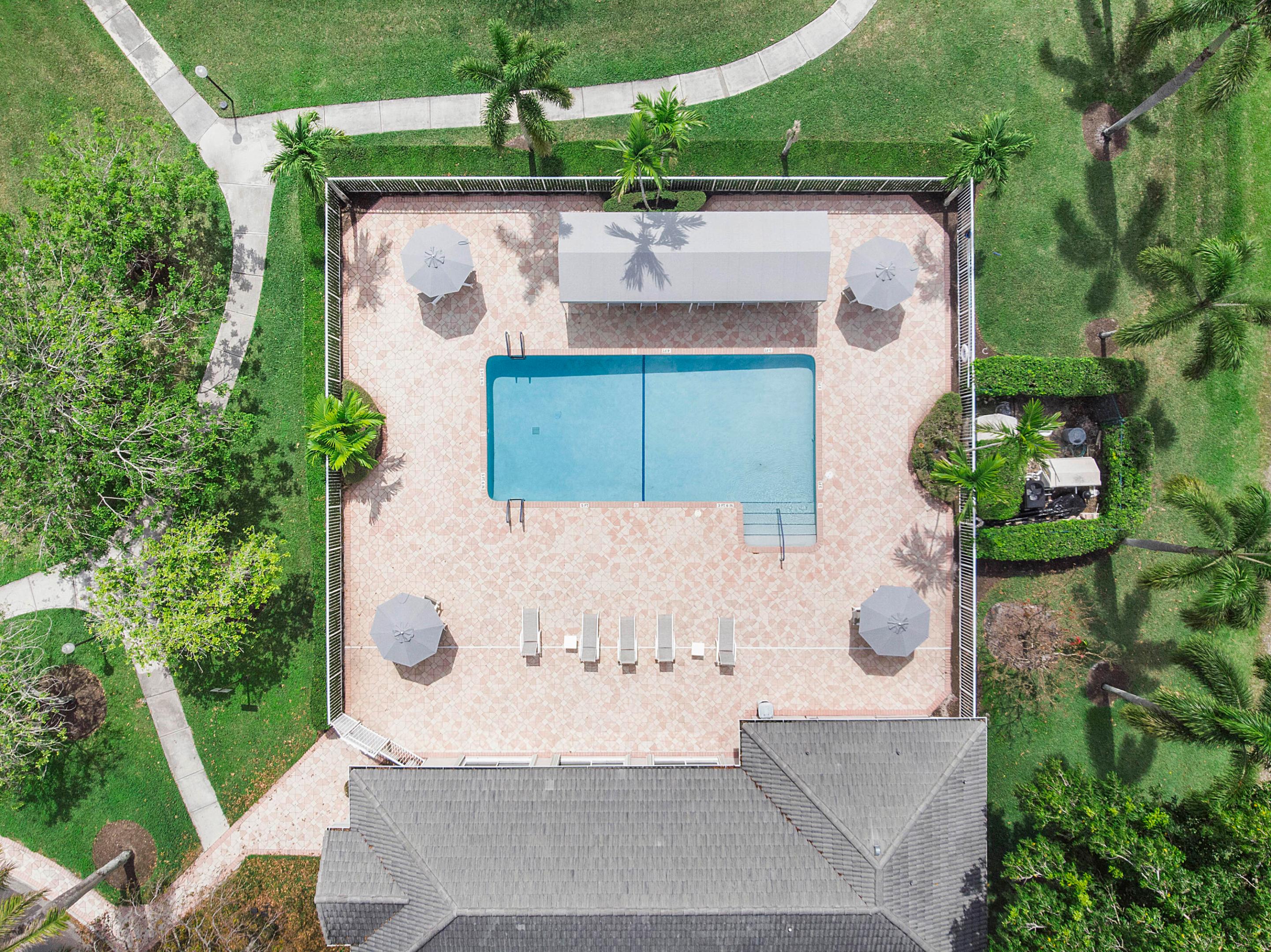 11622 NW 13TH Manor