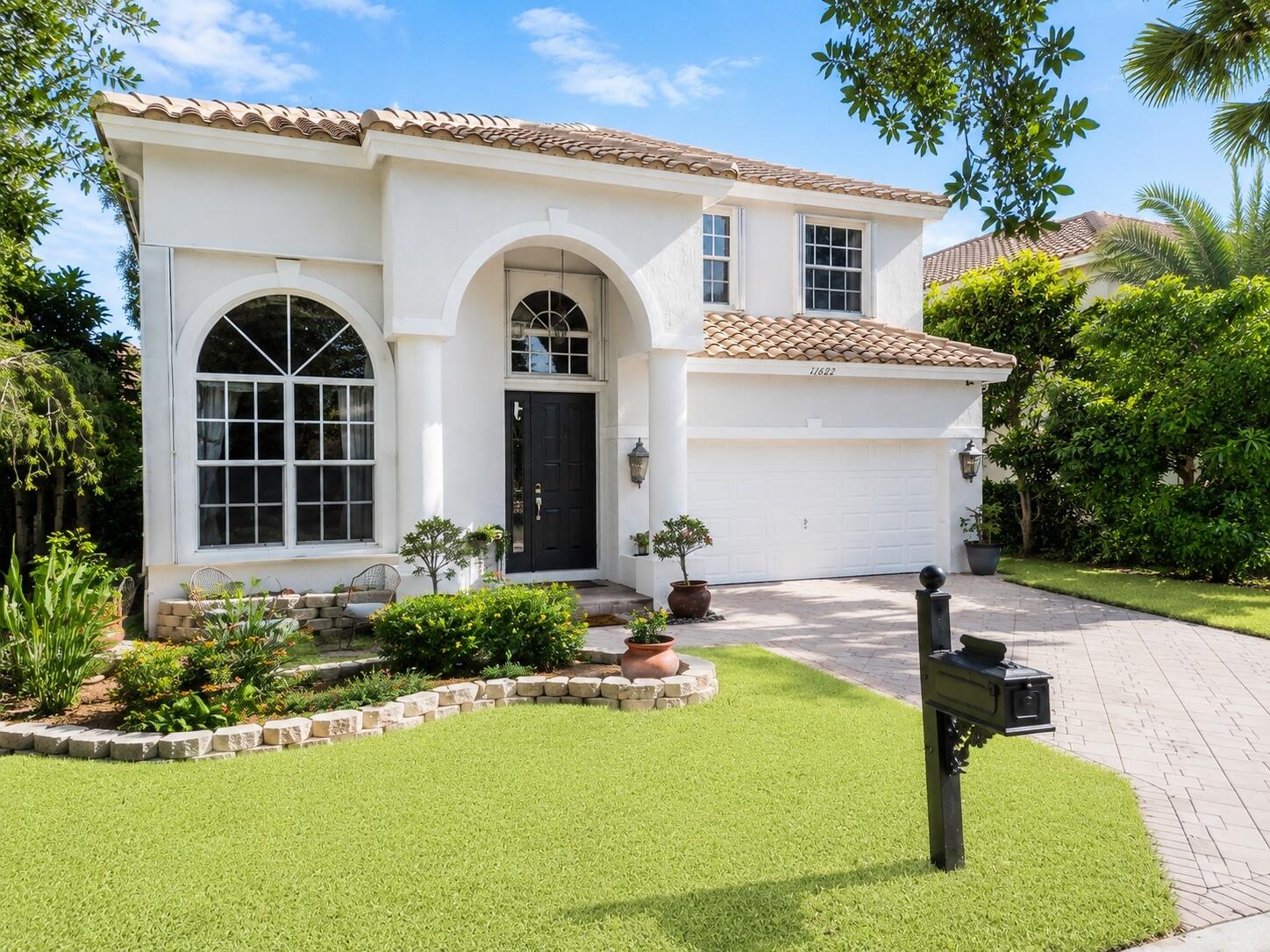 11622 NW 13TH Manor
