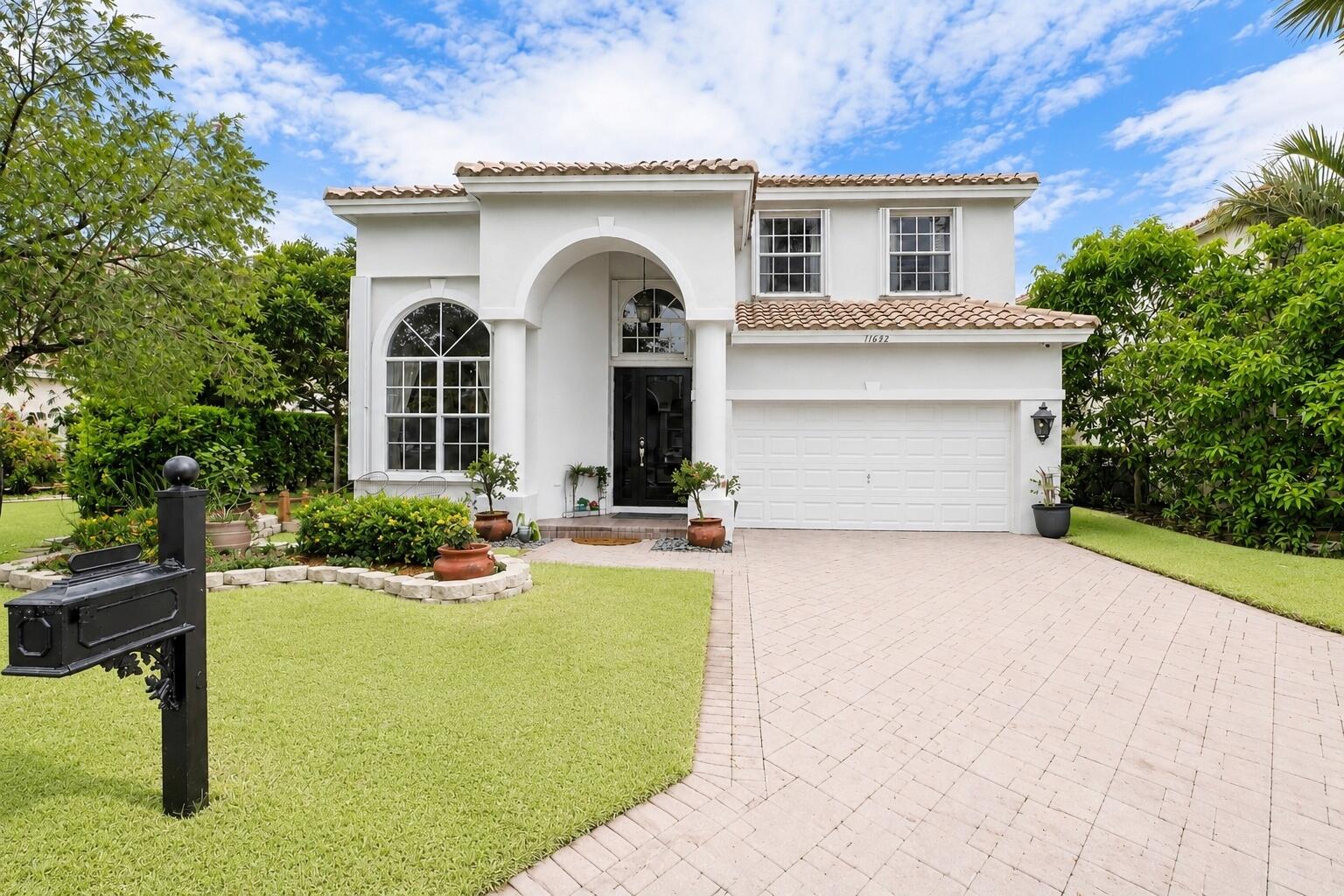 11622 NW 13TH Manor