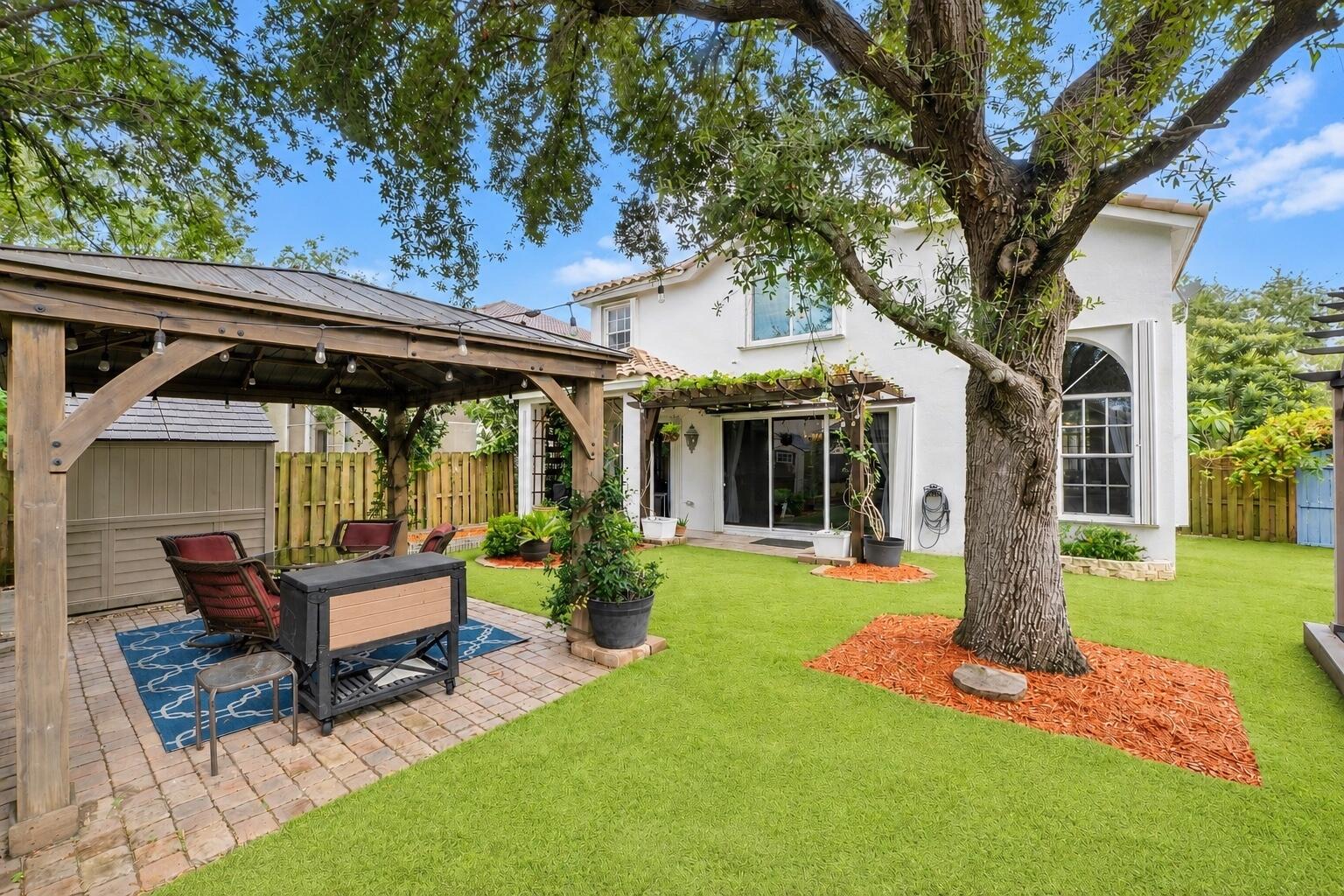11622 NW 13TH Manor