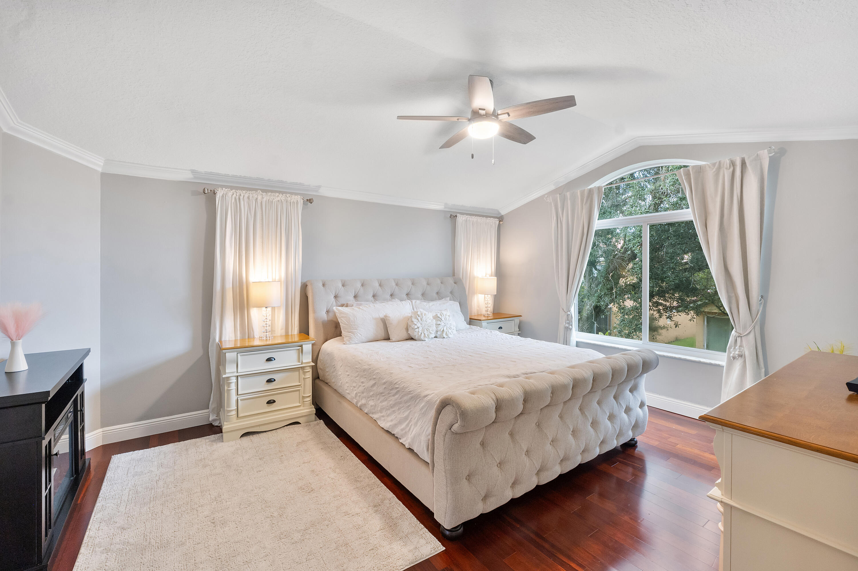 11622 NW 13TH Manor