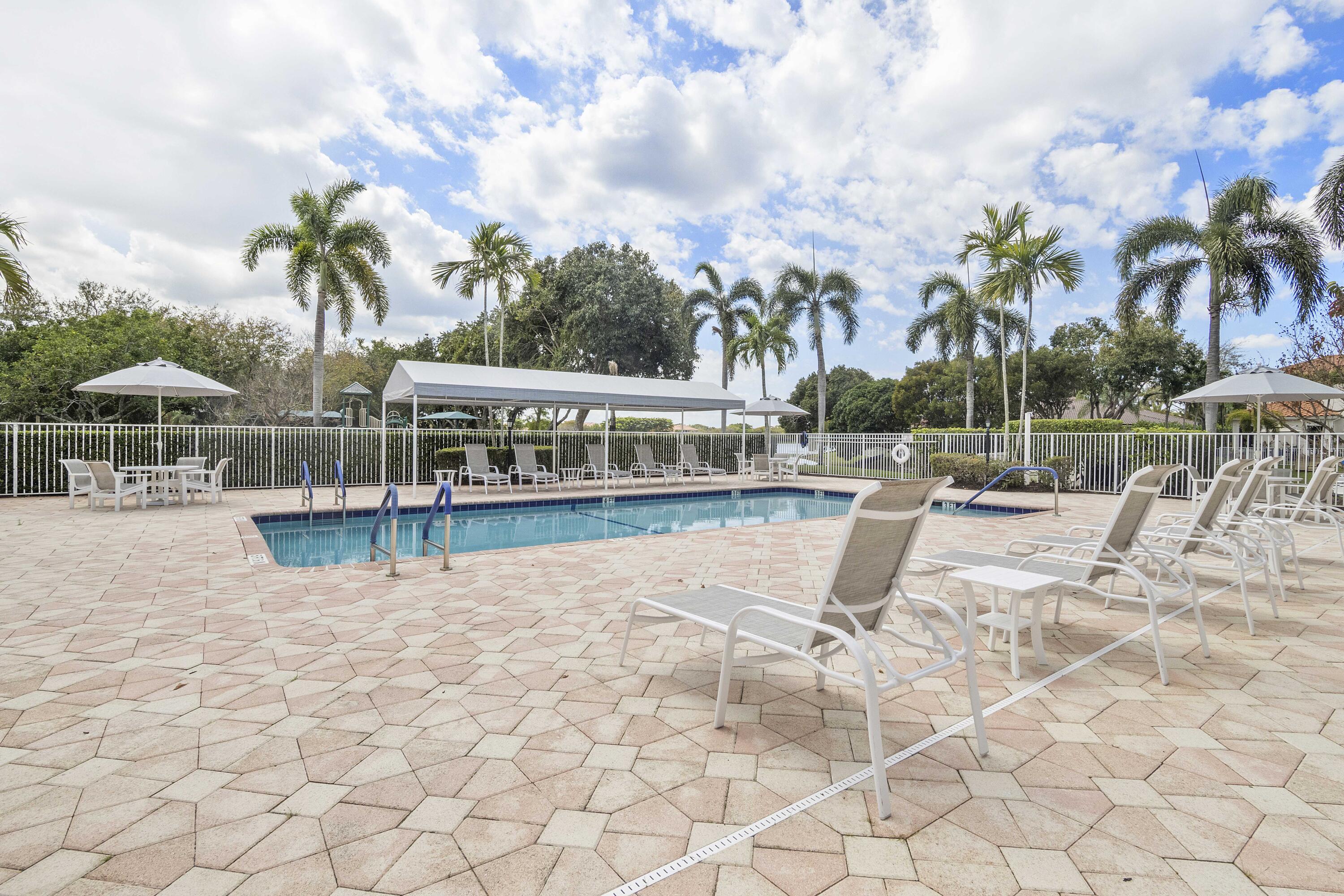 11622 NW 13TH Manor