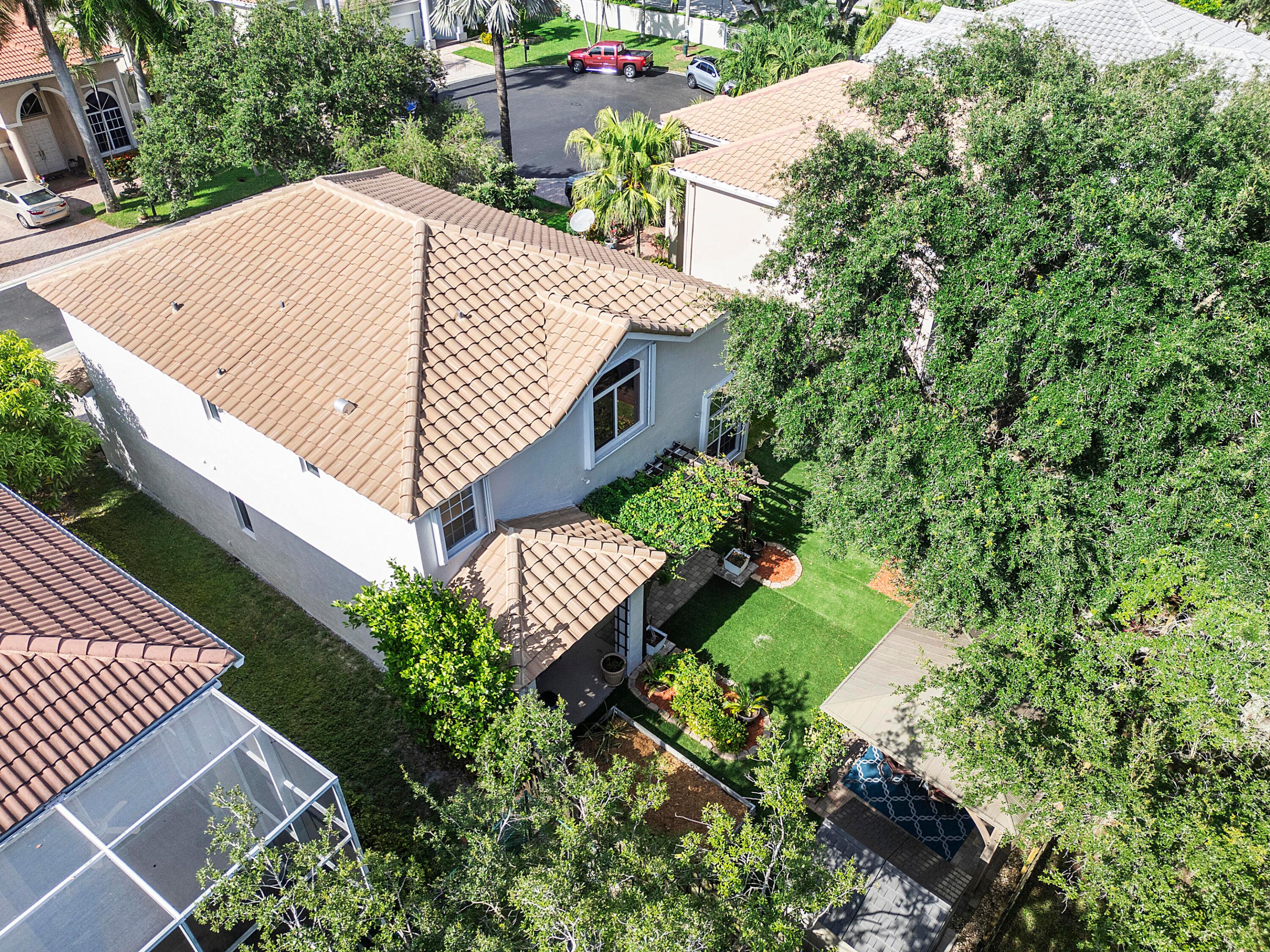 11622 NW 13TH Manor