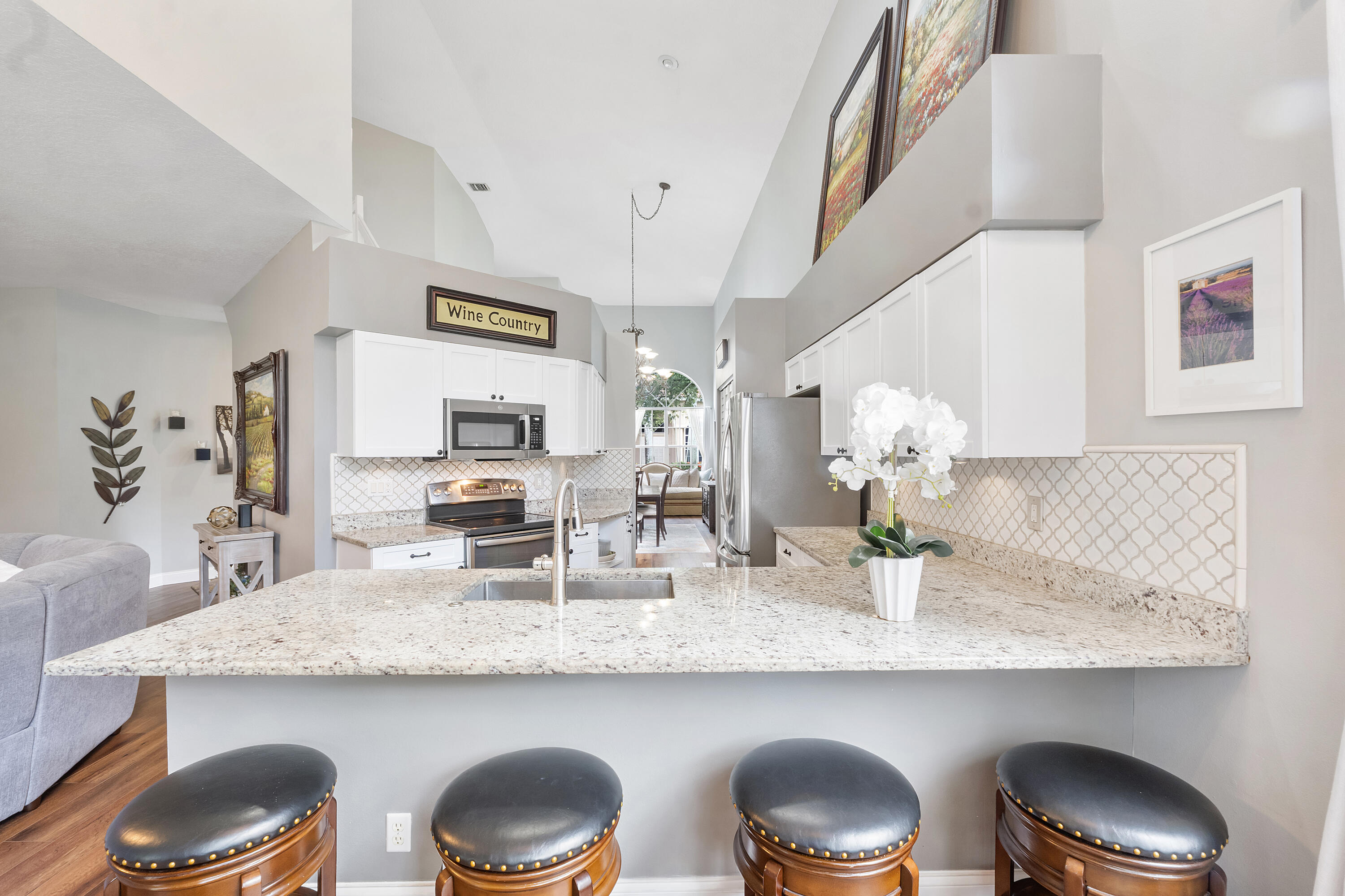 11622 NW 13TH Manor