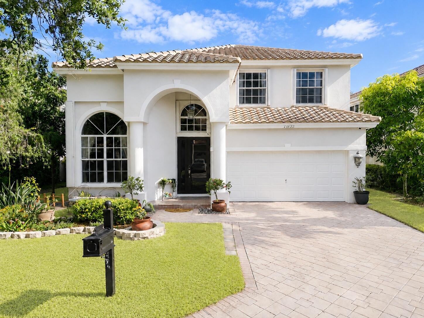 11622 NW 13TH Manor