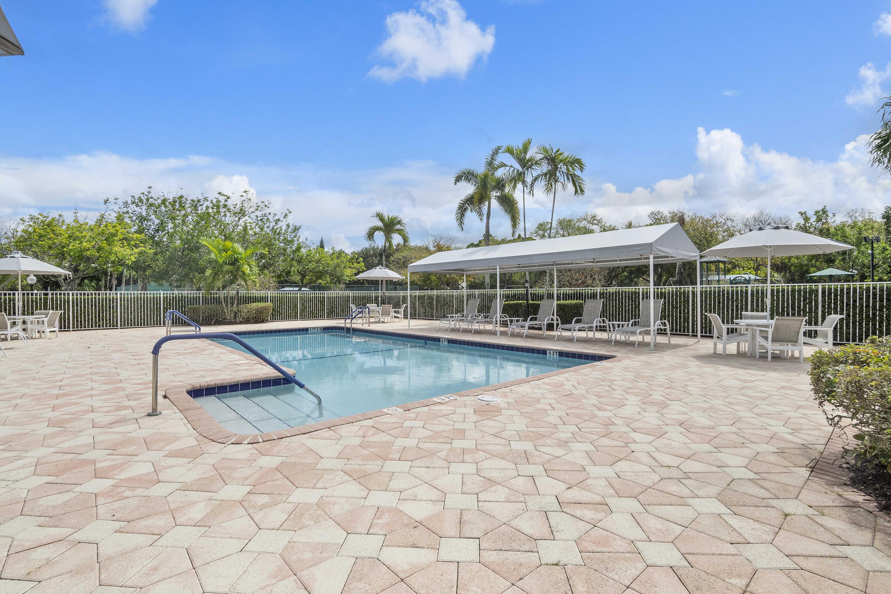 11622 NW 13TH Manor