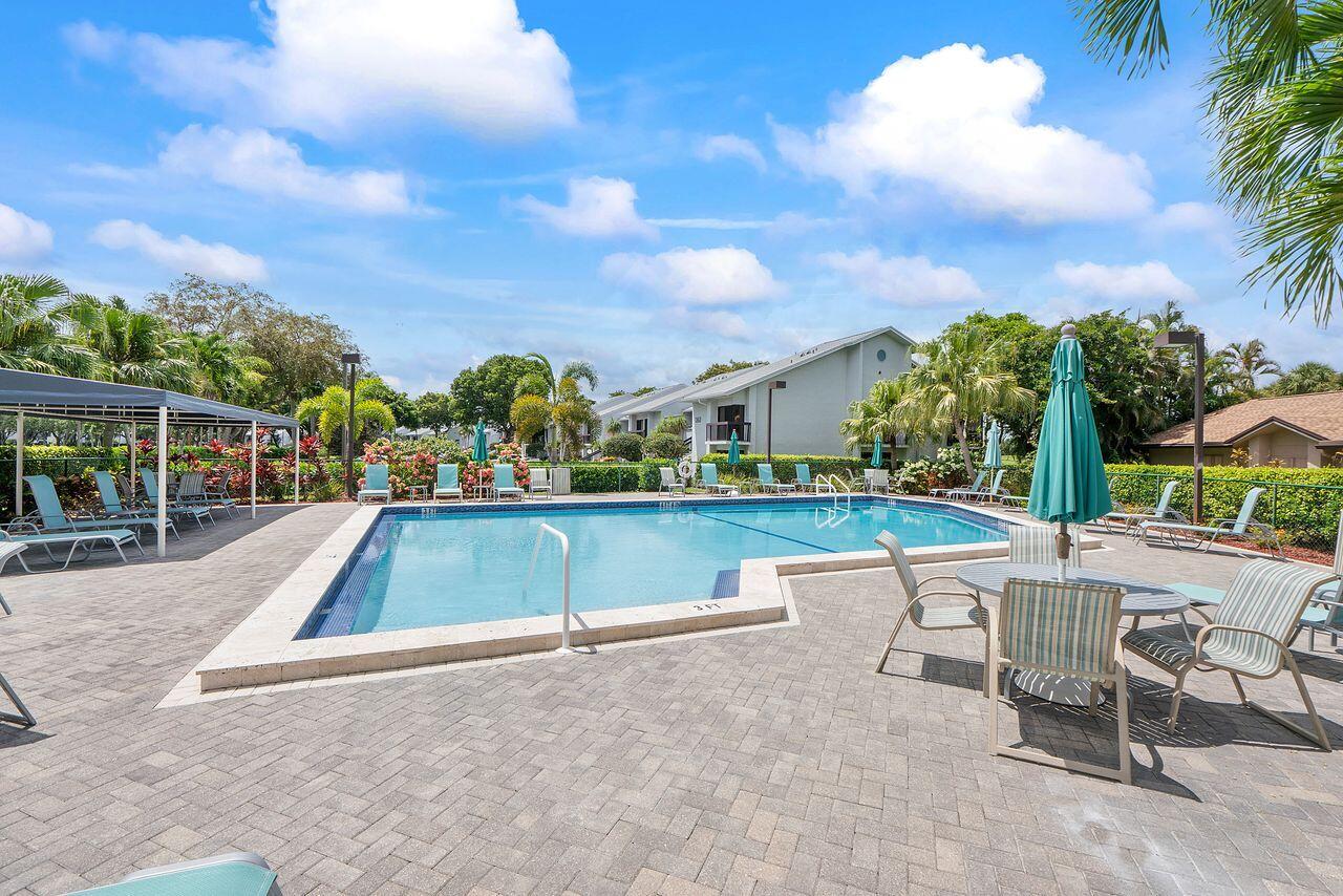 5055 Oak Hill Lane 213