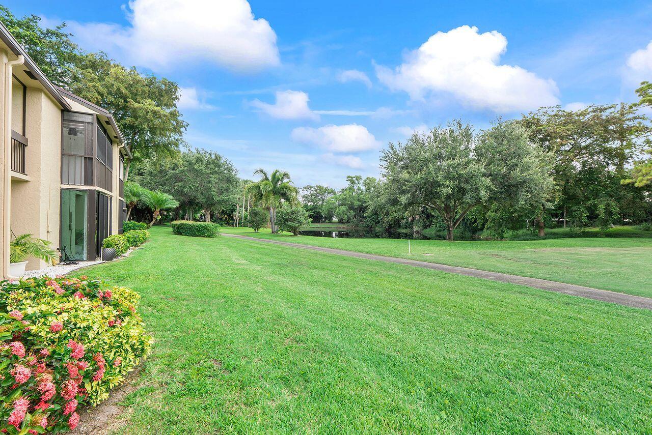 5055 Oak Hill Lane 213