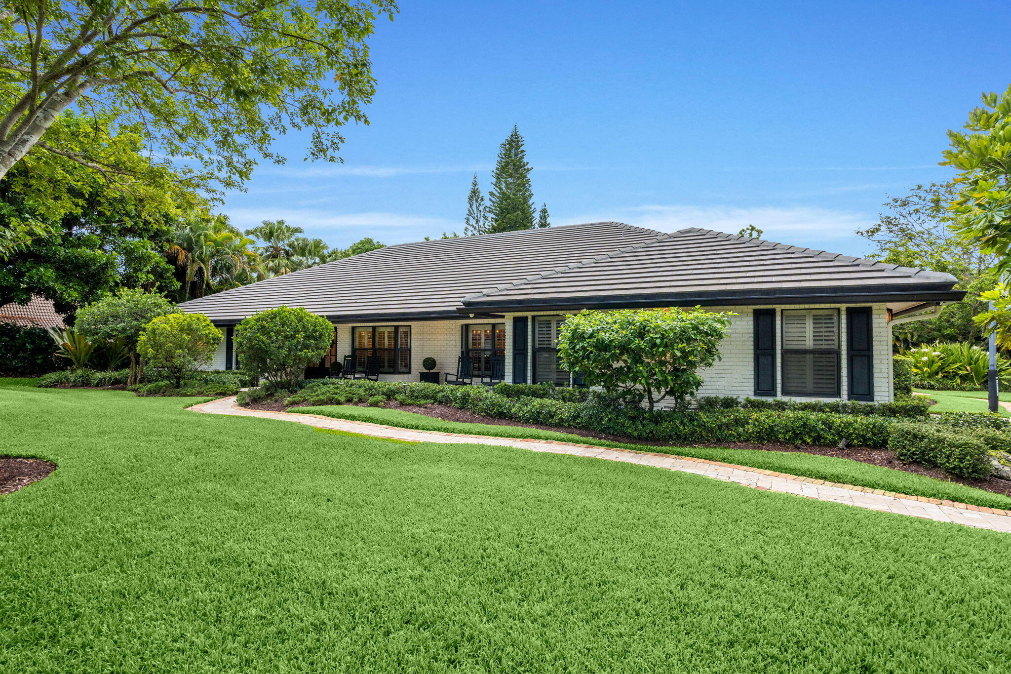 7321 E CYPRESSHEAD Drive