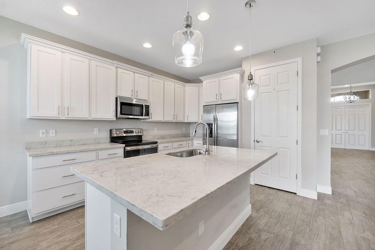 11151 SW Lake Park Drive, Port St. Lucie