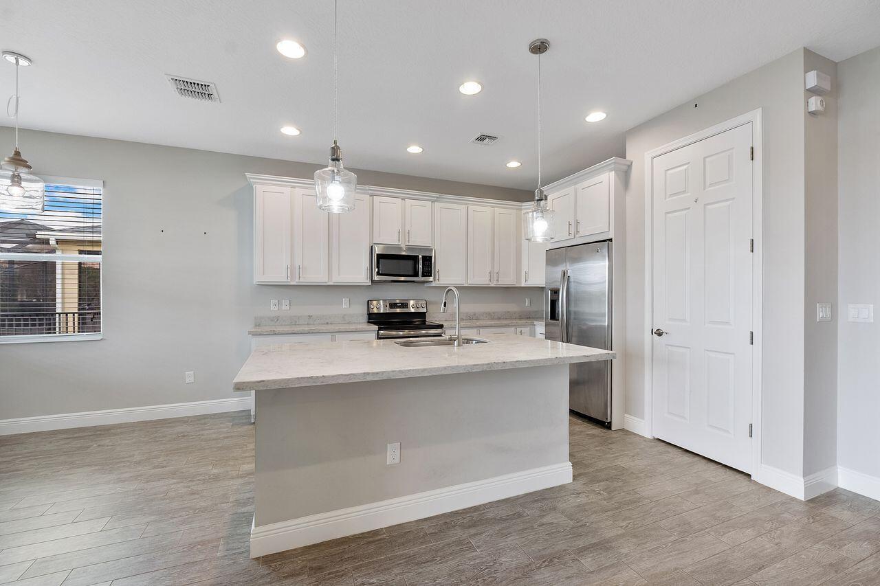 11151 SW Lake Park Drive, Port St. Lucie
