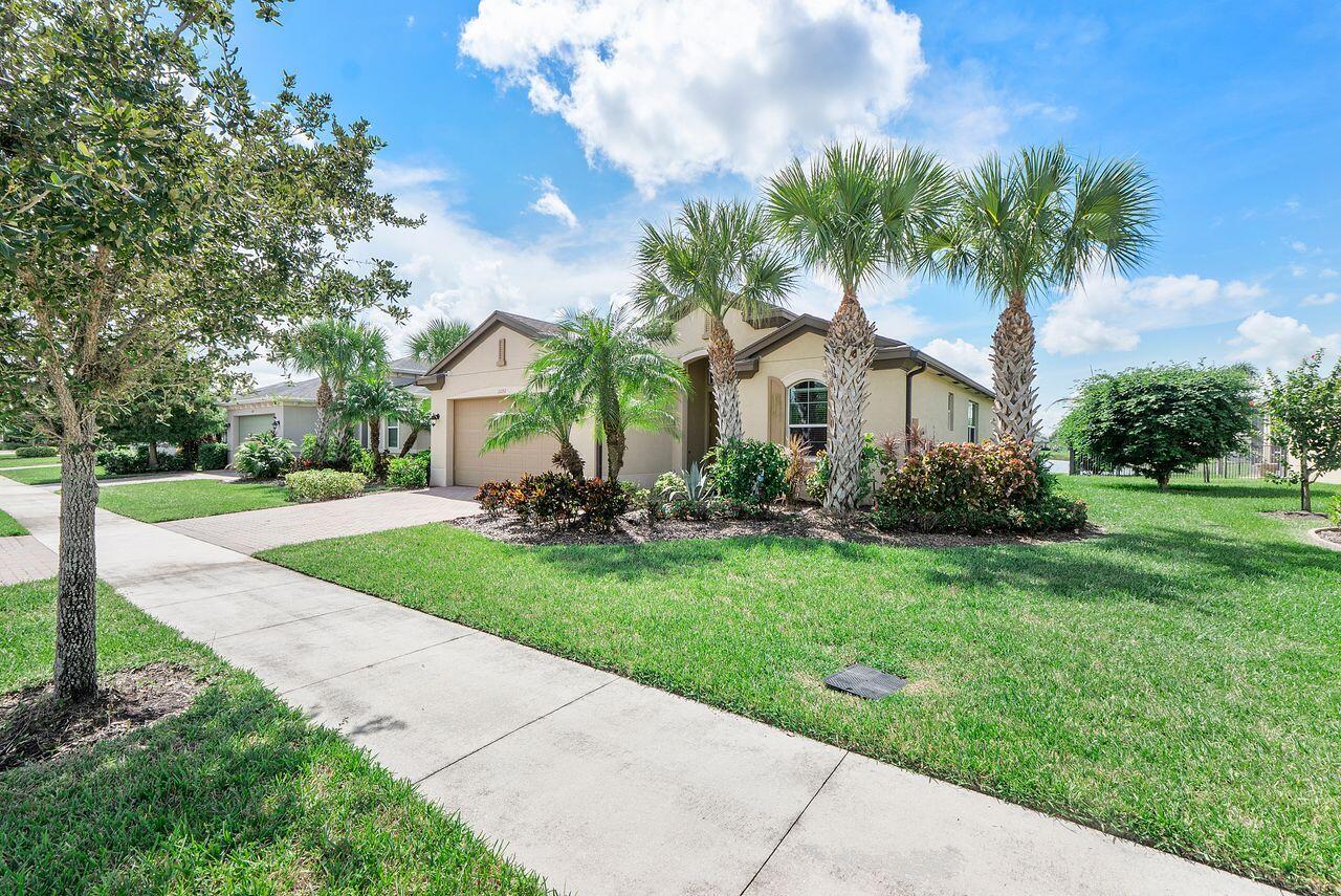 11151 SW Lake Park Drive, Port St. Lucie
