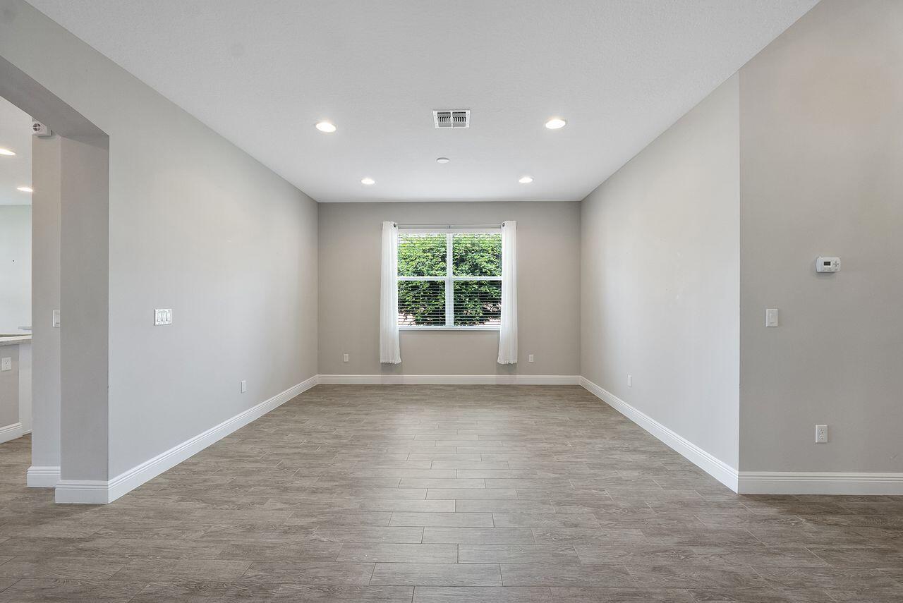 11151 SW Lake Park Drive, Port St. Lucie