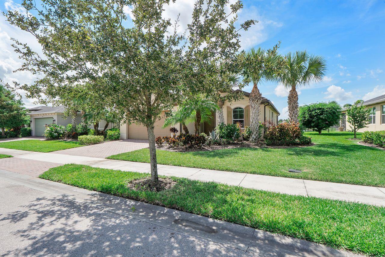 11151 SW Lake Park Drive, Port St. Lucie