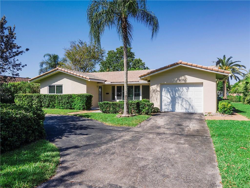 3880 Coral Hills Dr