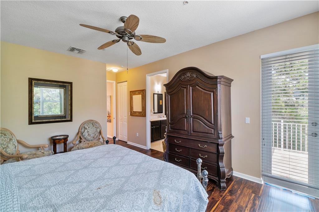 5050 NW 15th Ter 5050