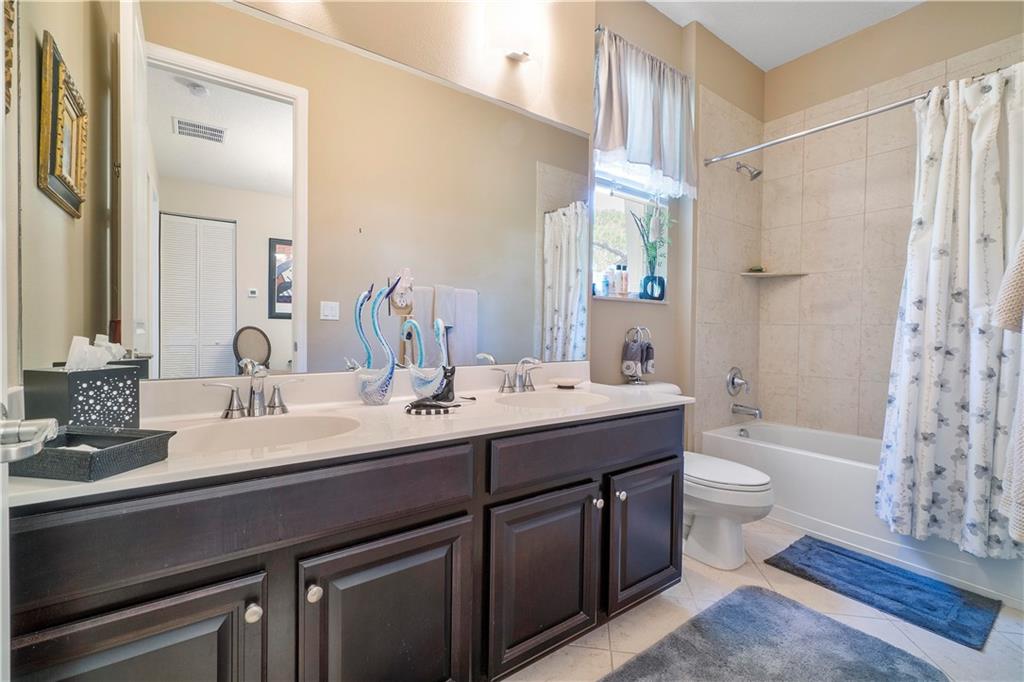 5050 NW 15th Ter 5050