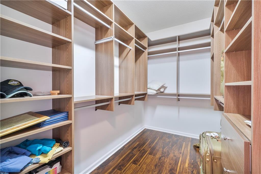 5050 NW 15th Ter 5050