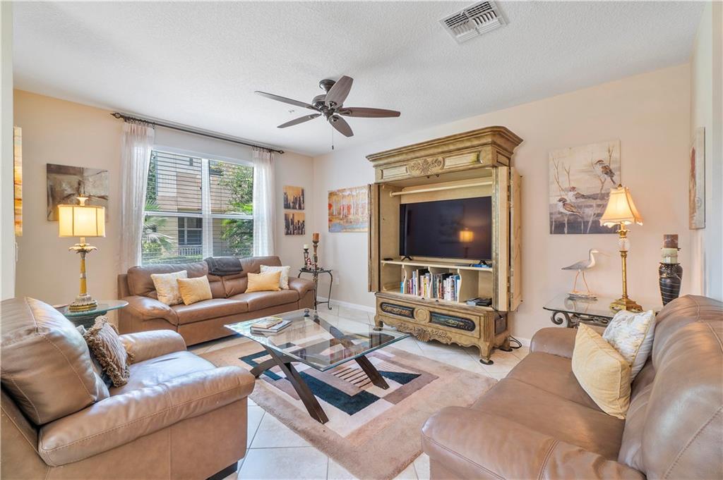 5050 NW 15th Ter 5050