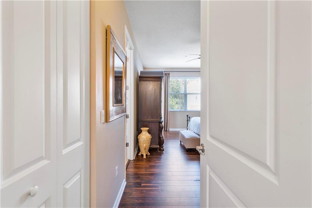 5050 NW 15th Ter 5050