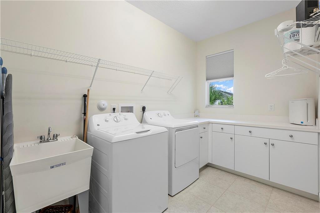 15384 Seaglass Terrace Ln