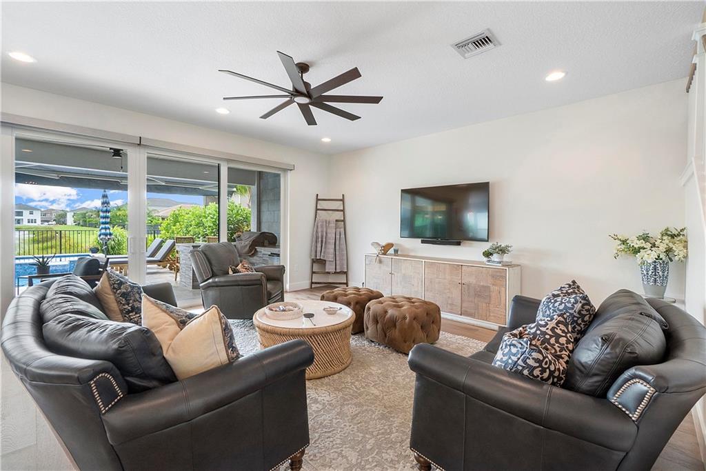 15384 Seaglass Terrace Ln