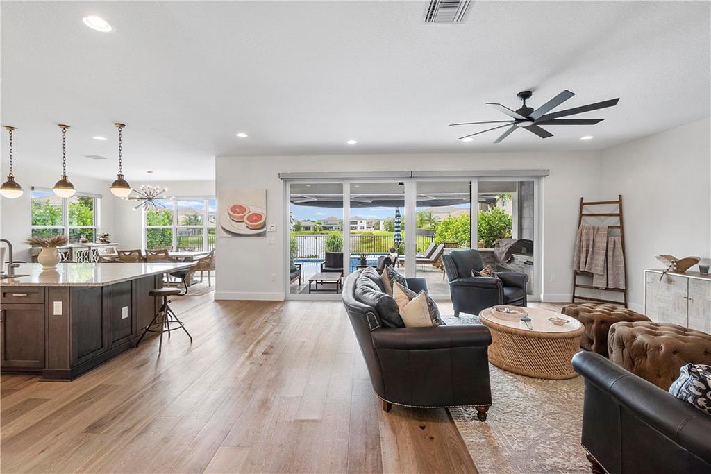 15384 Seaglass Terrace Ln