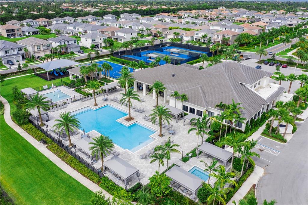 15384 Seaglass Terrace Ln