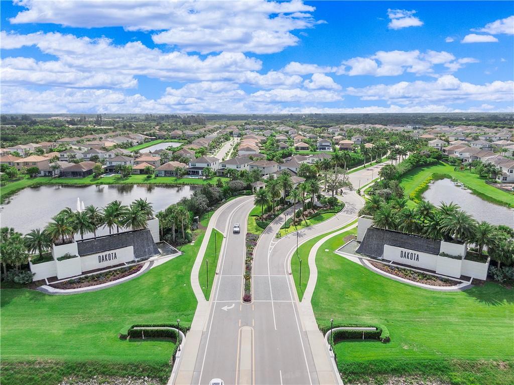 15384 Seaglass Terrace Ln