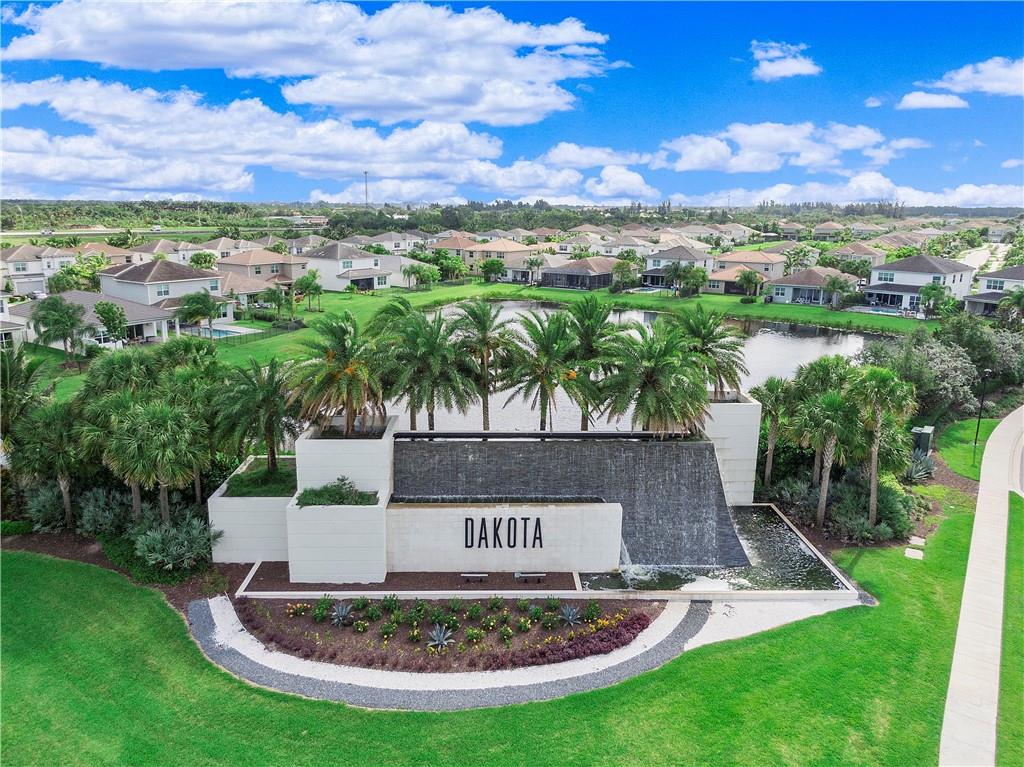 15384 Seaglass Terrace Ln