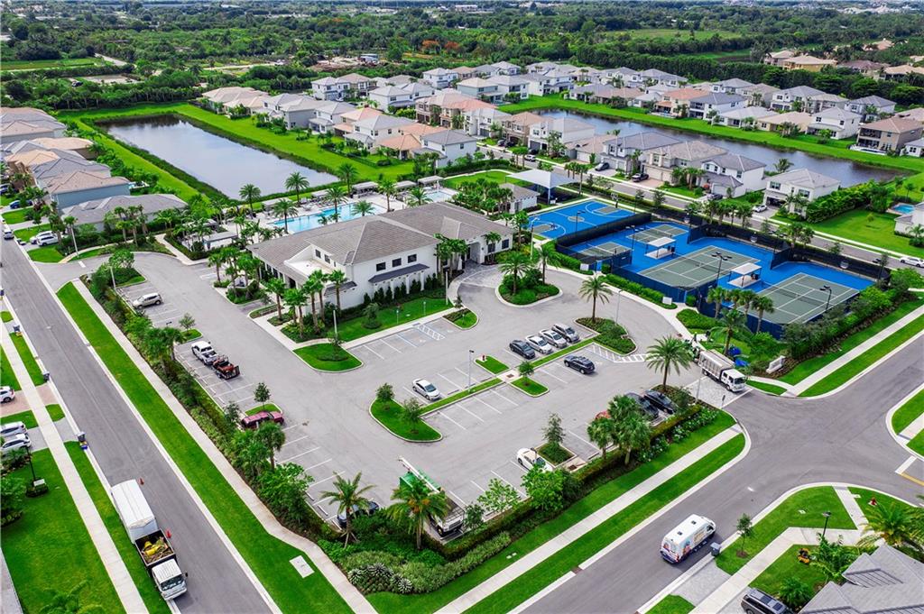 15384 Seaglass Terrace Ln