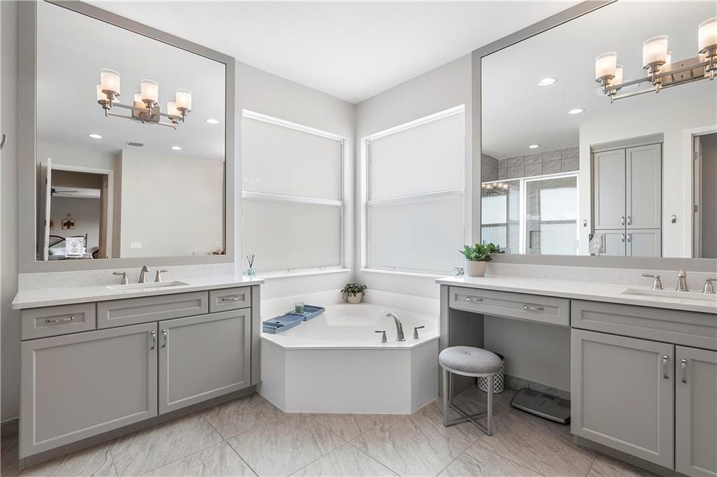 15384 Seaglass Terrace Ln