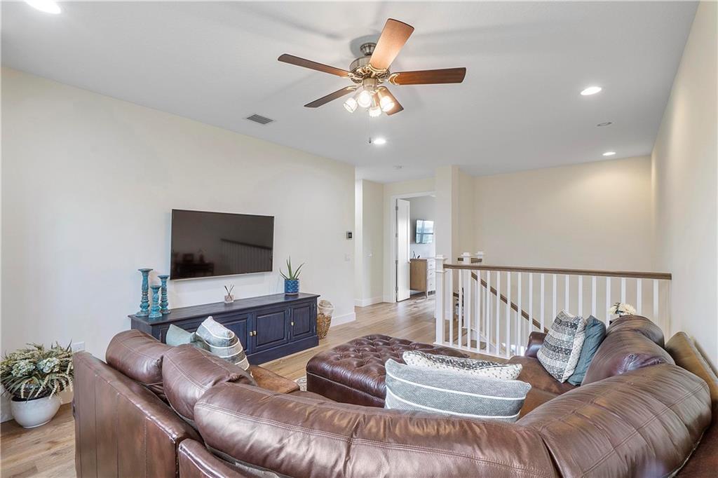 15384 Seaglass Terrace Ln