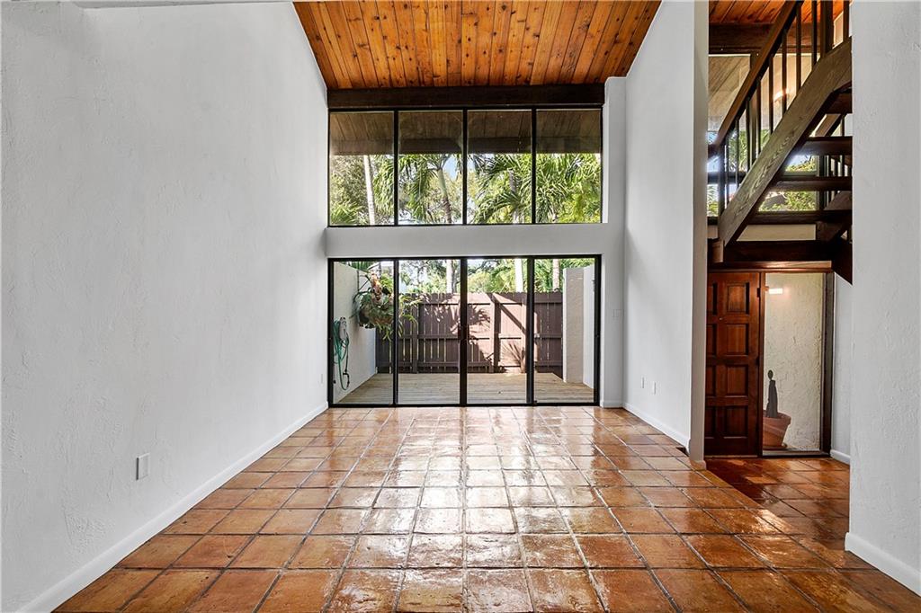 19316 NE 26th Ave 184C