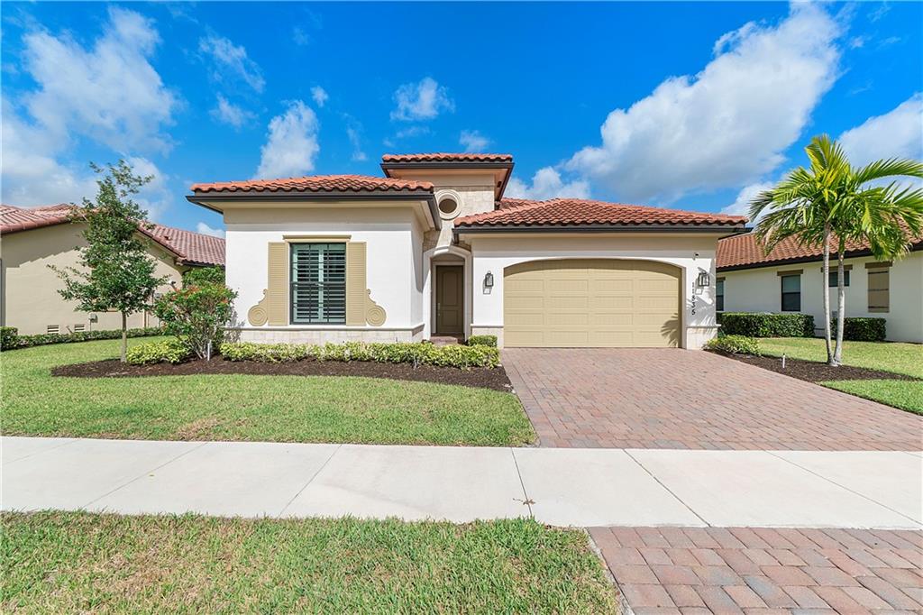 11835 S Baypoint Cir