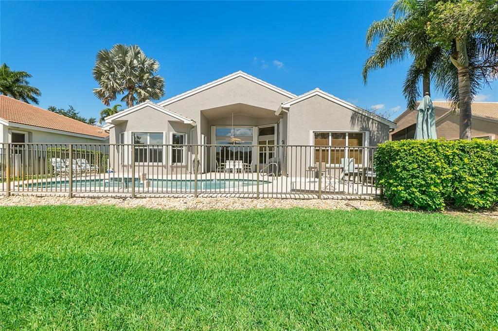 7768 Royale River Ln