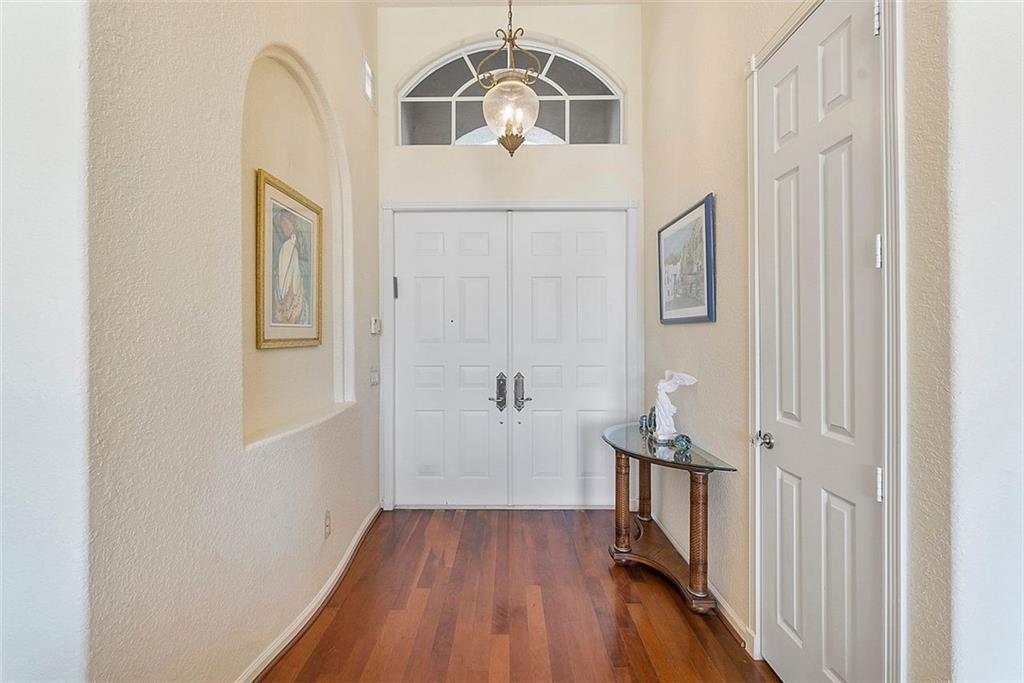 7768 Royale River Ln