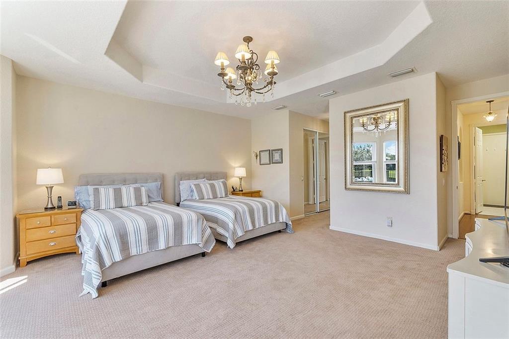 7768 Royale River Ln